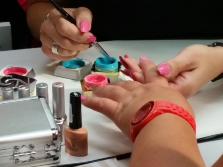 Centri di bellezza, pedicure,